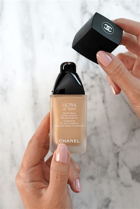 chanel ultra le teint foundation reviews